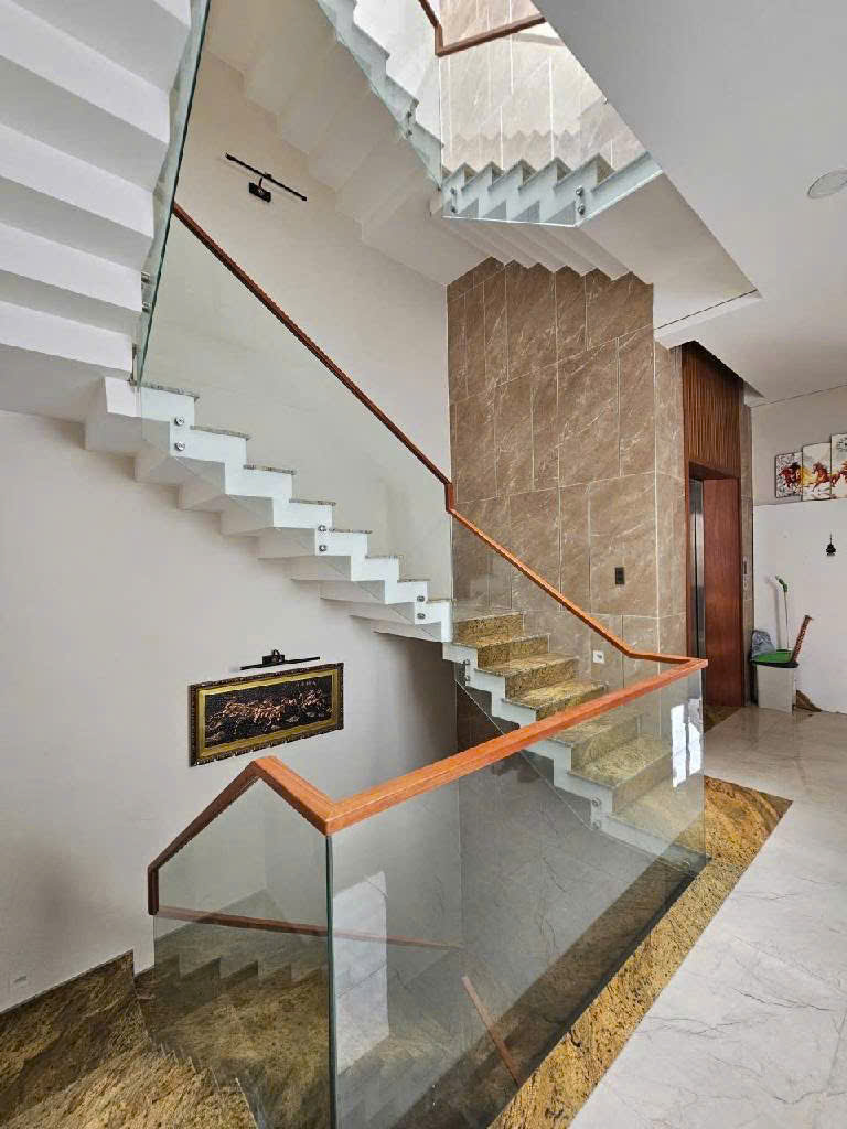 SIÊU PHẨM MTKD - CA VĂN THỈNH – KHU BÀU CÁT – 5 TẦNG – 138M2 – THANG MÁY – NỘI THẤT CAO - Ảnh 4